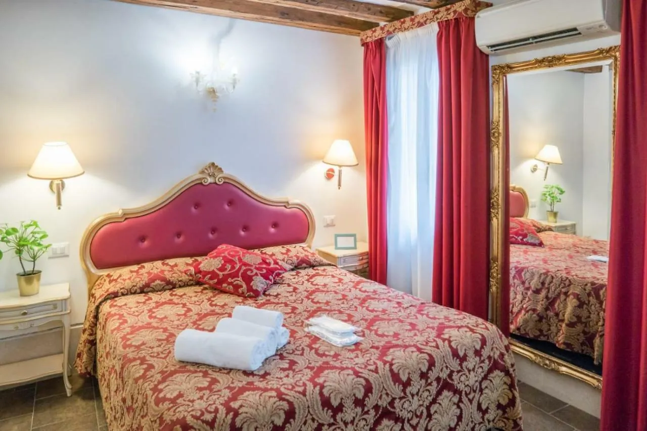 Guesthouse Ca' Del Gallo Venedig